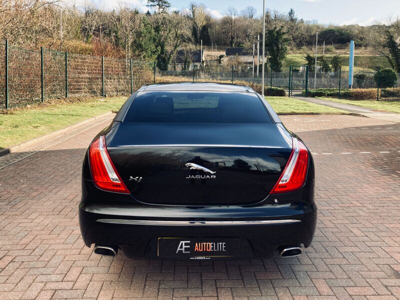 JAGUAR XJ