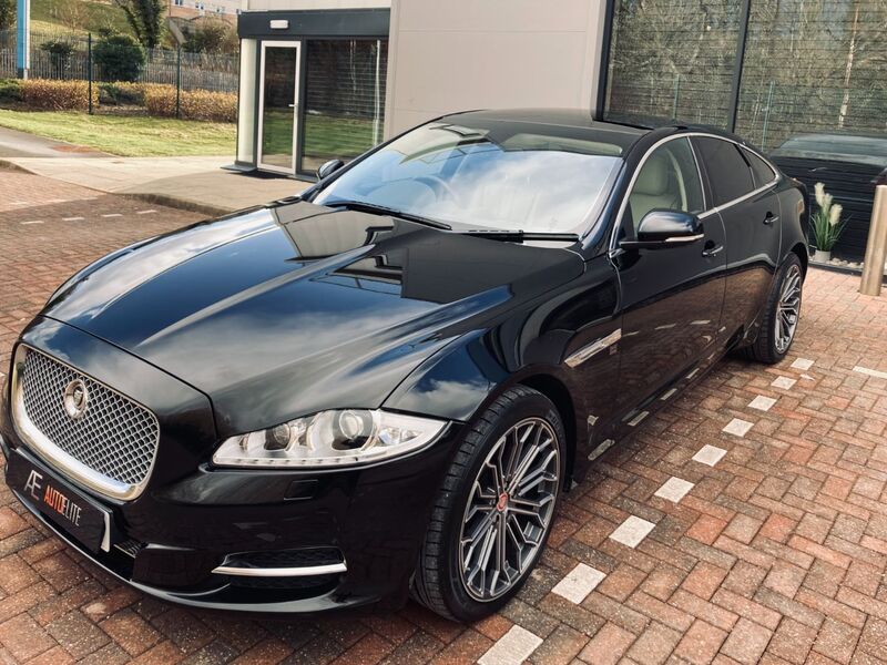 JAGUAR XJ