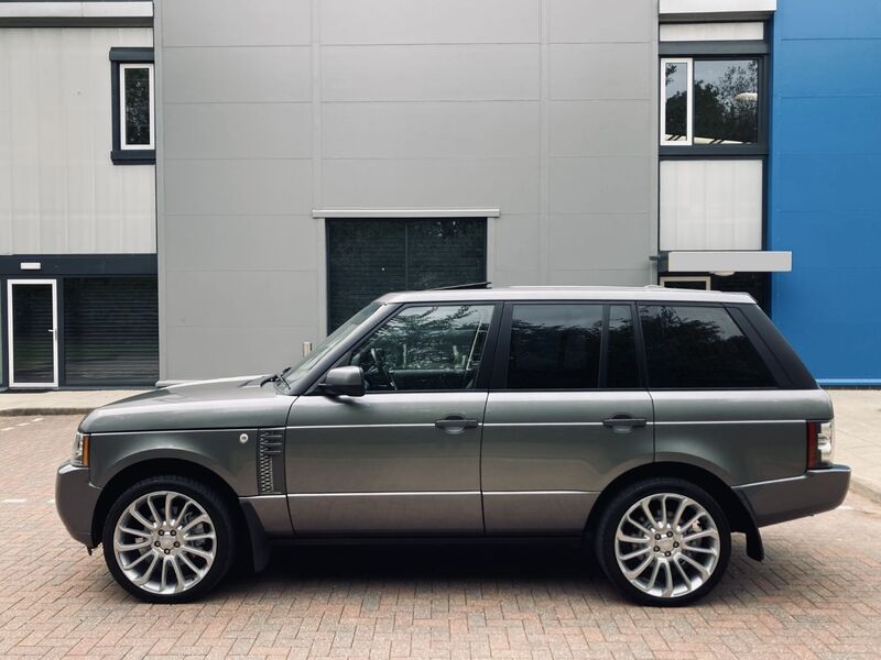 LAND ROVER RANGE ROVER