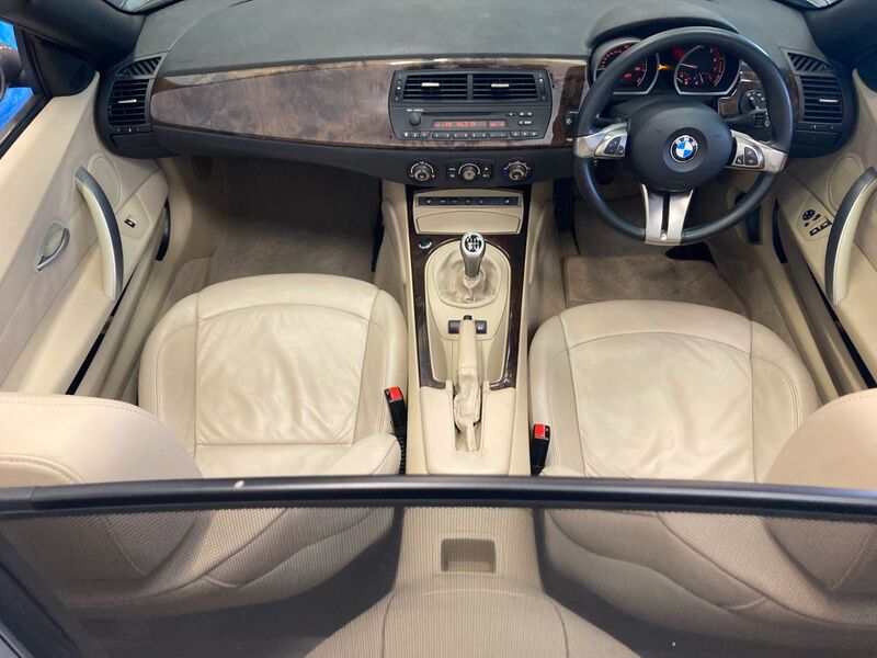 View BMW Z SERIES Z4 SE ROADSTER E4