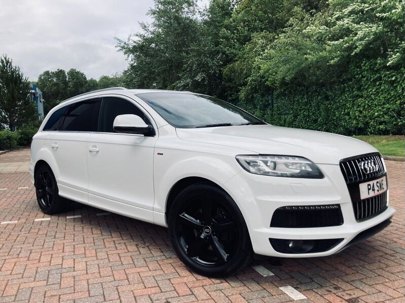 AUDI Q7