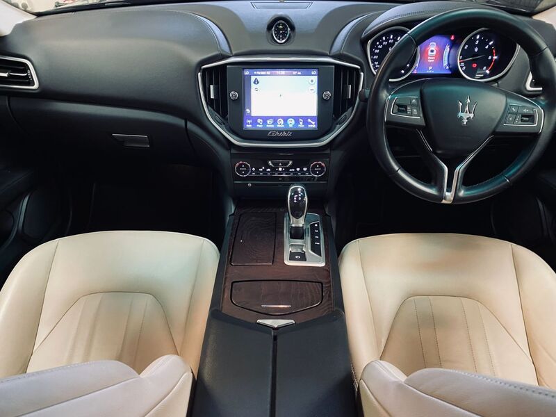 View MASERATI GHIBLI DV6