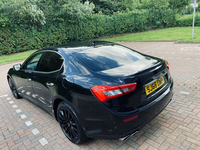 MASERATI GHIBLI