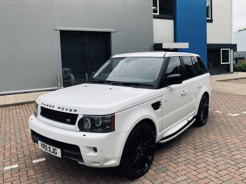 View LAND ROVER RANGE ROVER SPORT TDV6 HSE