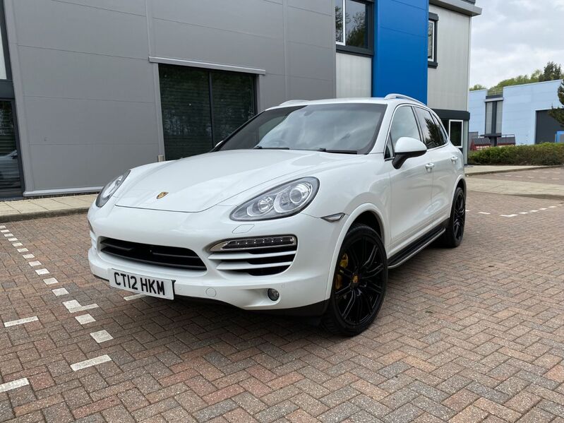 PORSCHE CAYENNE