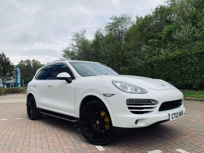 View PORSCHE CAYENNE D V6 TIPTRONIC