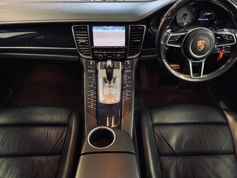 View PORSCHE PANAMERA 4S PDK