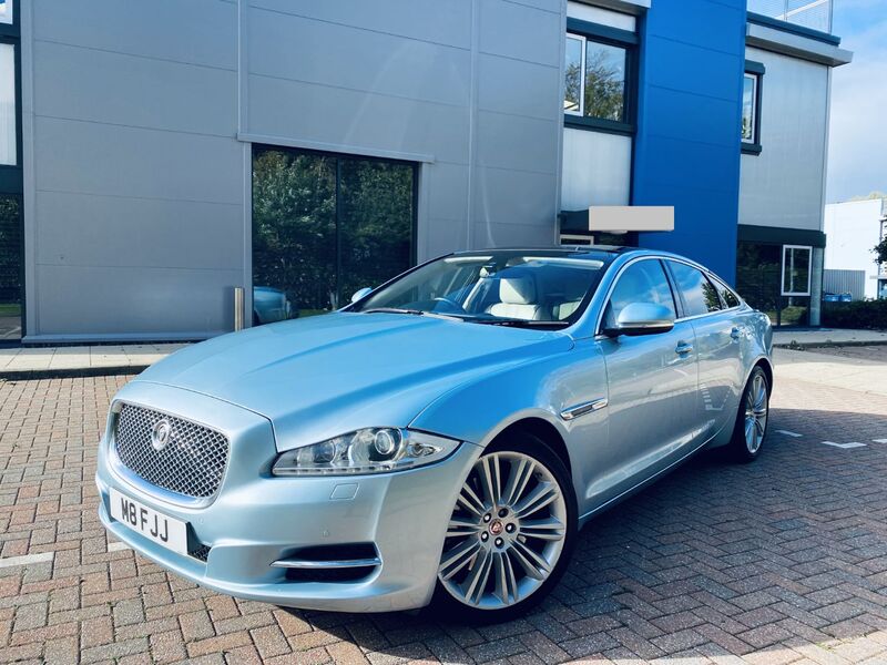 JAGUAR XJ