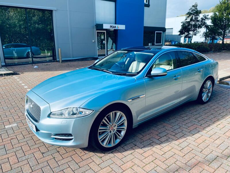 JAGUAR XJ