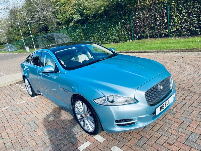 JAGUAR XJ