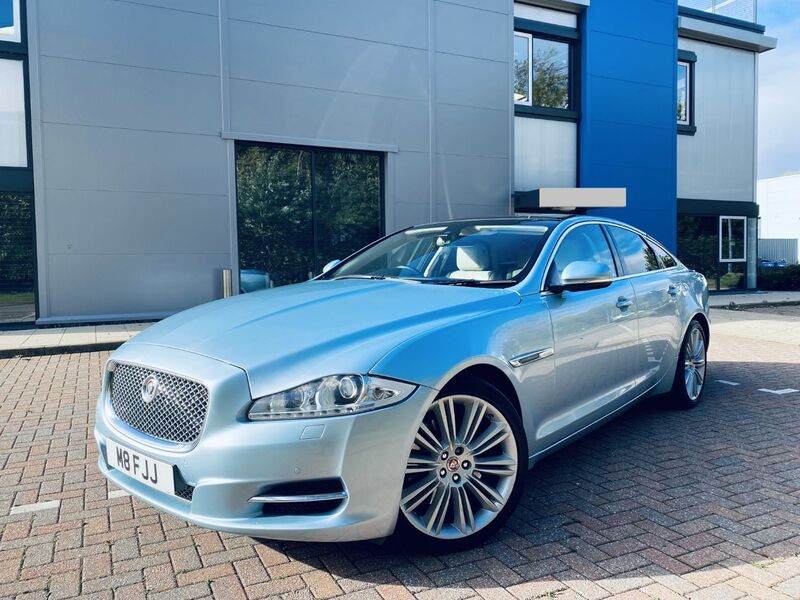 View JAGUAR XJ D V6 PORTFOLIO