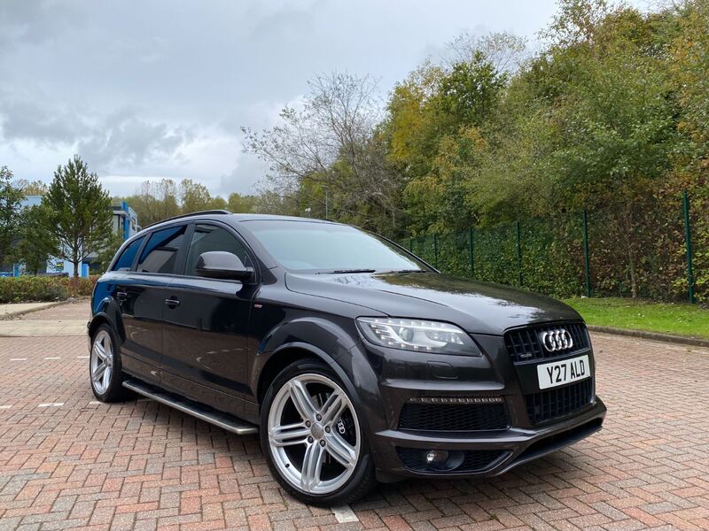 AUDI Q7