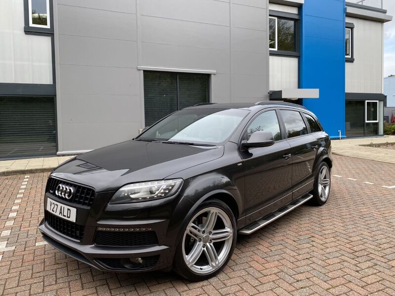 AUDI Q7