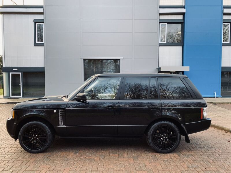 LAND ROVER RANGE ROVER