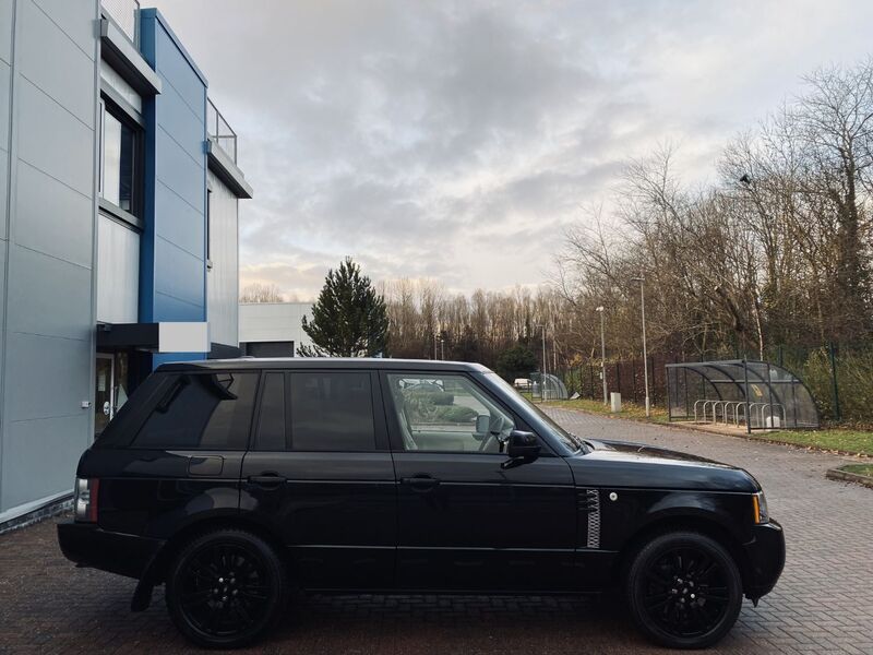 LAND ROVER RANGE ROVER