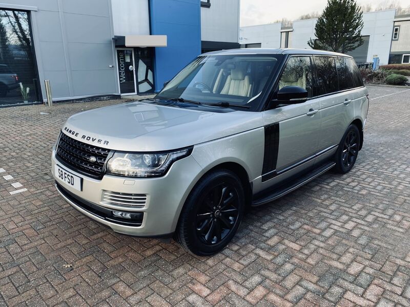 LAND ROVER RANGE ROVER