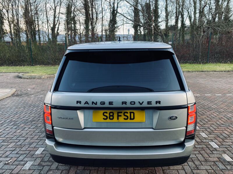 LAND ROVER RANGE ROVER