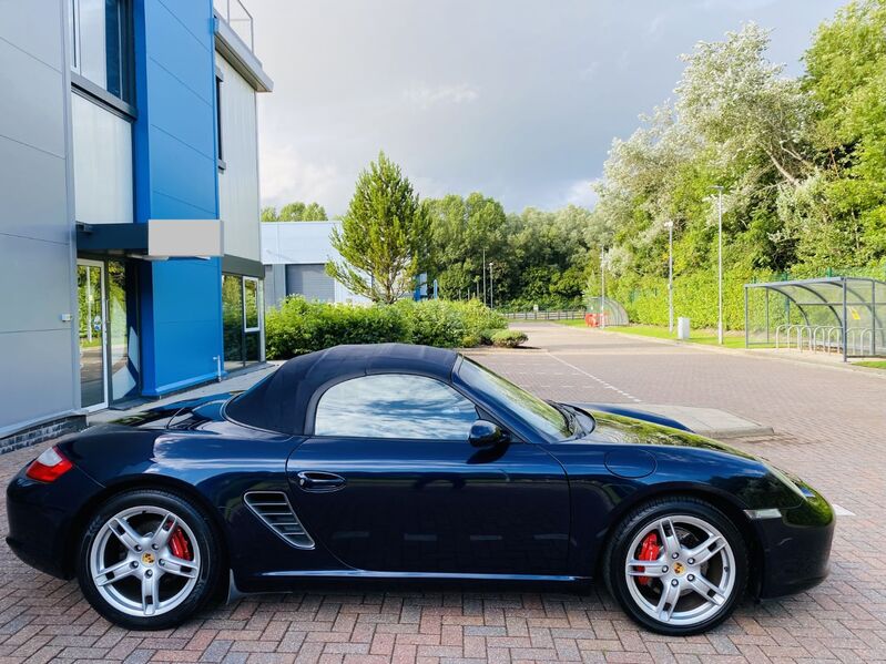 PORSCHE BOXSTER