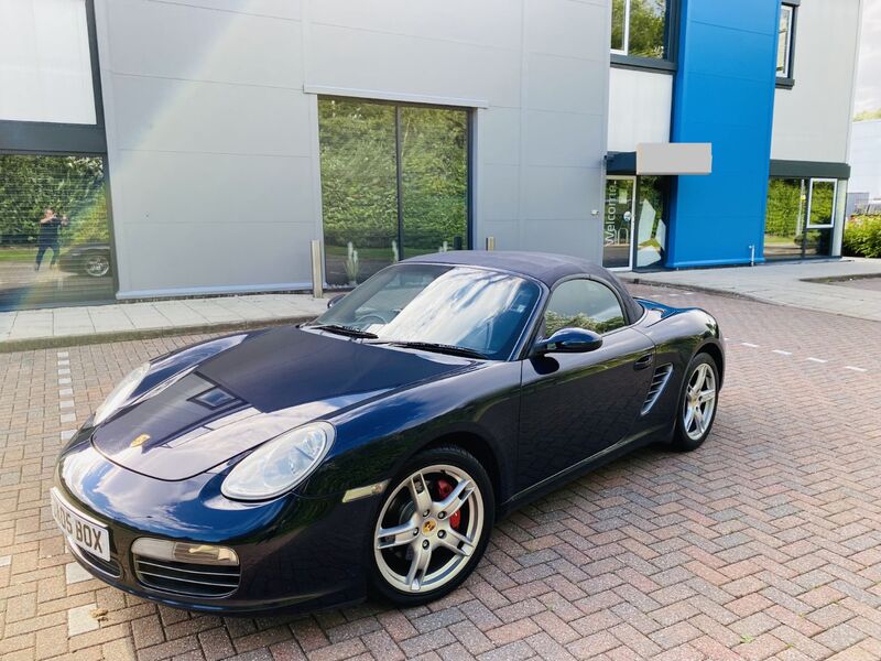 PORSCHE BOXSTER