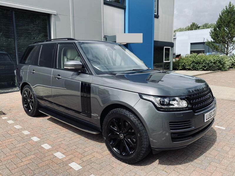 LAND ROVER RANGE ROVER