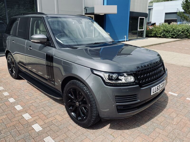 LAND ROVER RANGE ROVER